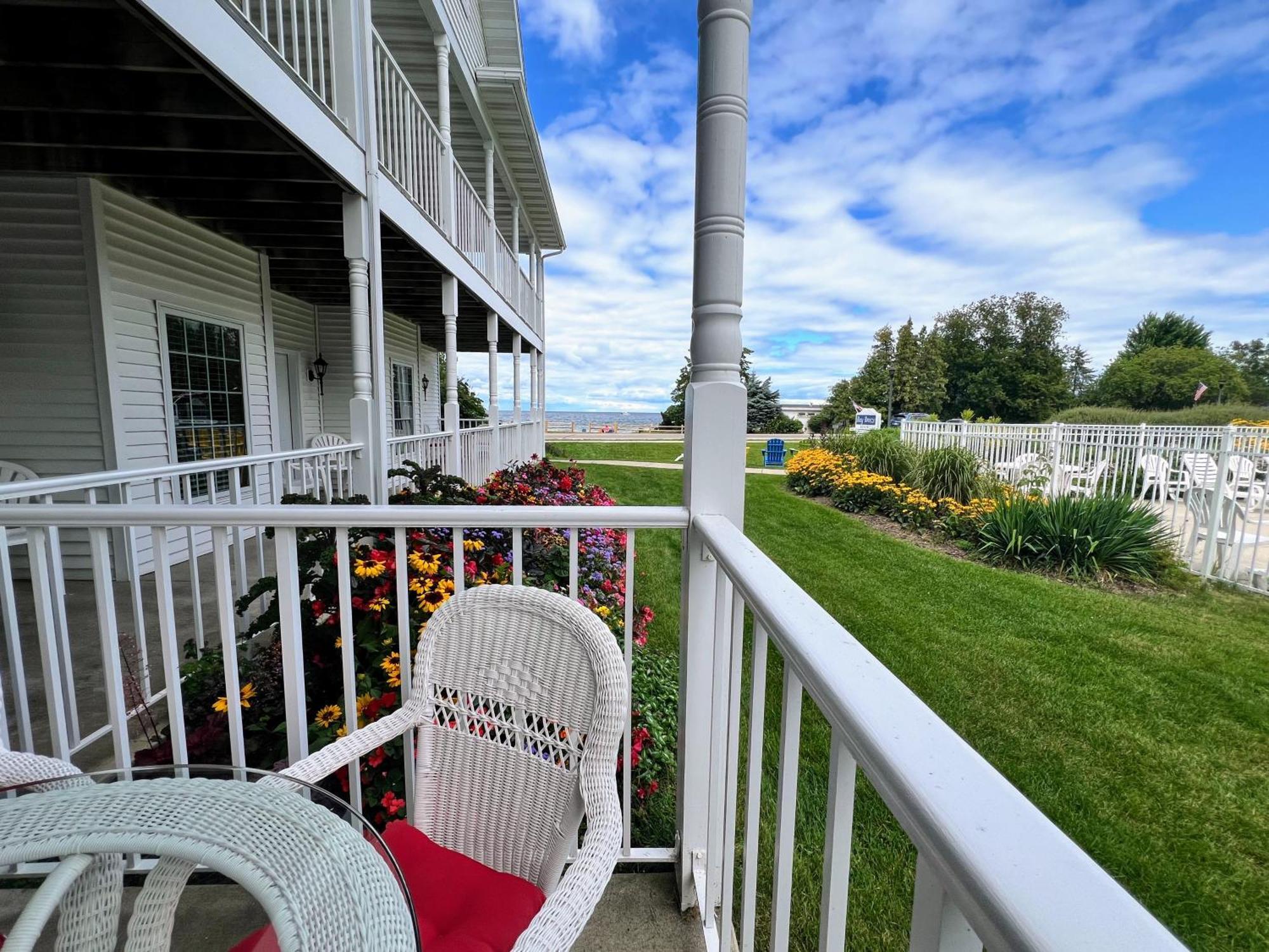 Bay Breeze Resort Ephraim Exterior foto